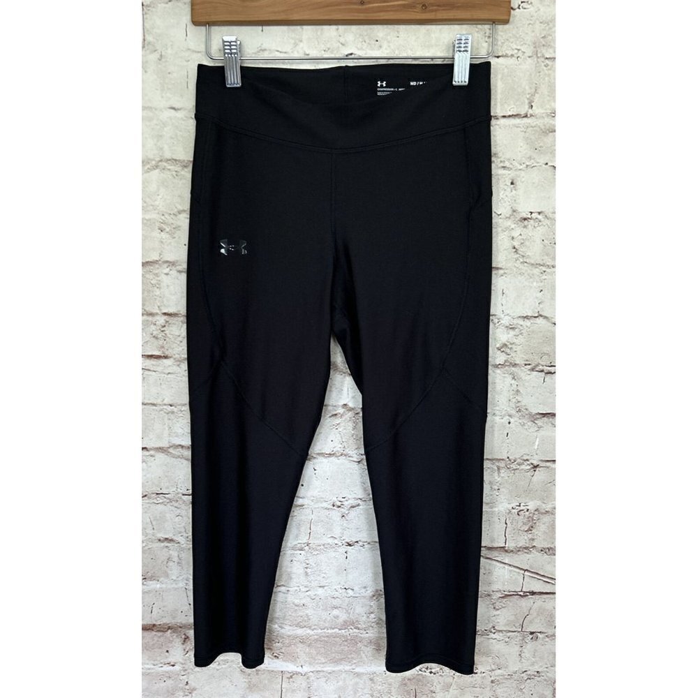 Under Armour Womens Black Compression Capri Leggings Athletic Workout Gym Size M